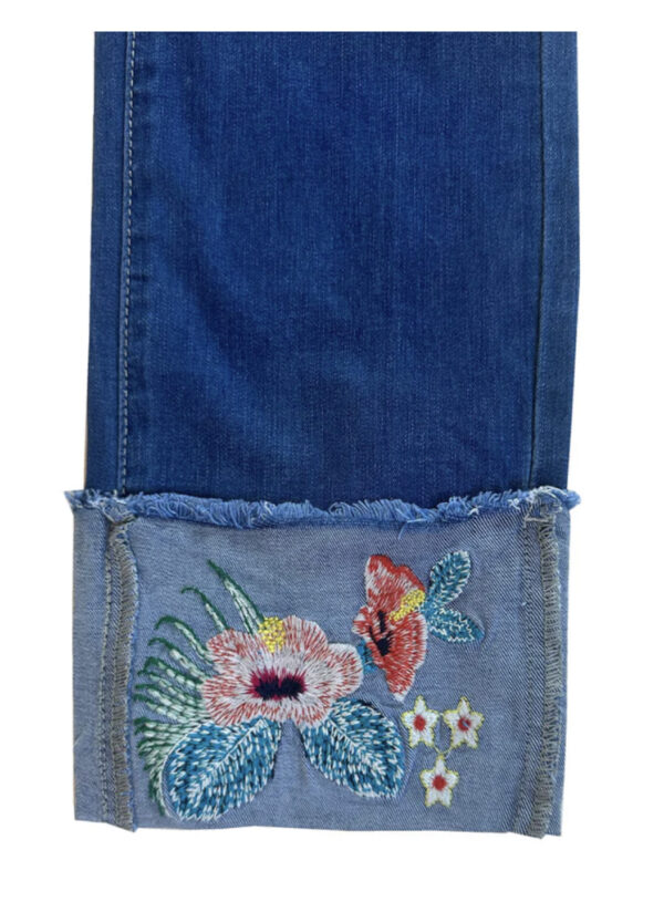 ETHYL EMBROIDERED CUFFED DENIM CAPRI - Image 4