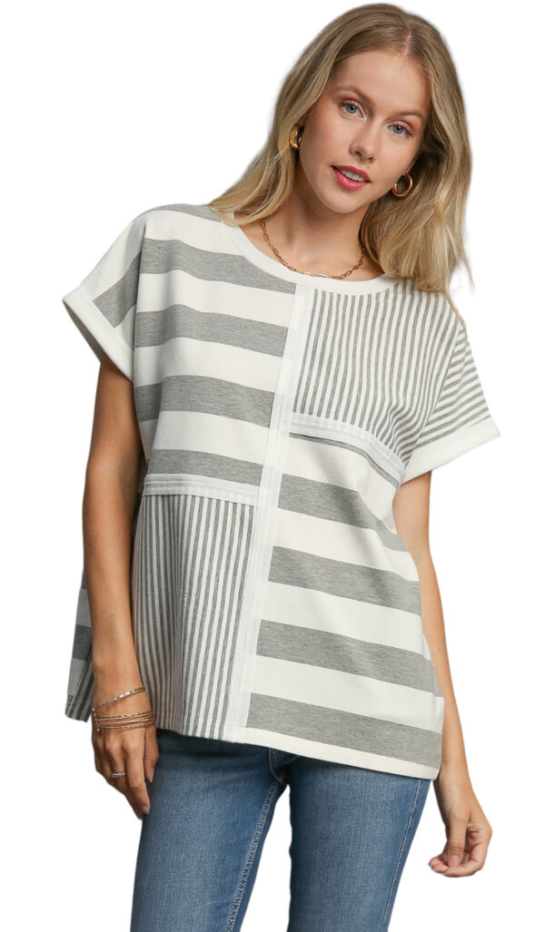 UMGEE KNIT MIXED STRIPE BOXY CUT TOP