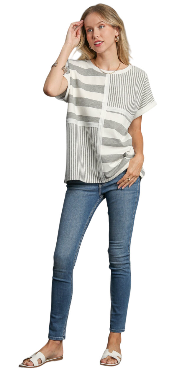 UMGEE KNIT MIXED STRIPE BOXY CUT TOP - Image 4