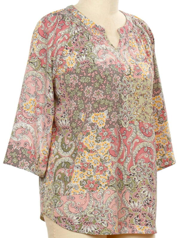 SOUTHERN LADY NOTCH NECK PAISLEY PRINT TOP - Image 2