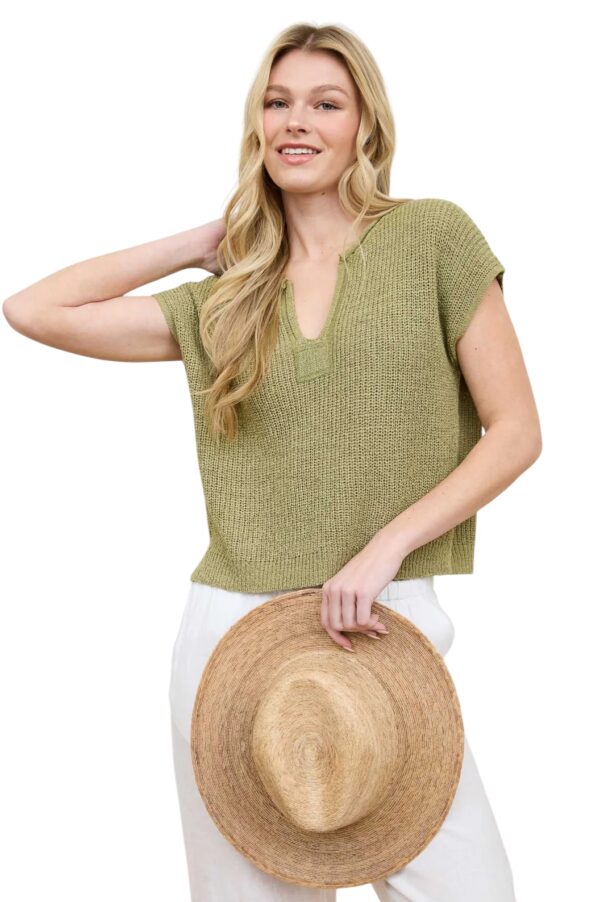 BLUPEPPER SPLIT NECK SHORT SLEEVE KNIT PULLOVER - Image 2