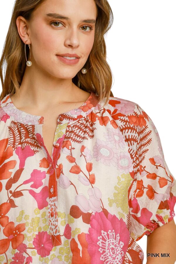 UMGEE LINED FLORAL BUTTON FRONT SHORT SLEEVE TOP - Image 3